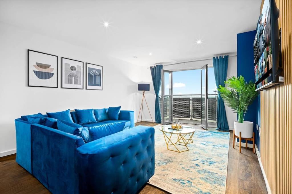Spacious 2 Bed Apt B'Ham Cc With Parking Sleeps 7 Бирмингам Екстериор снимка